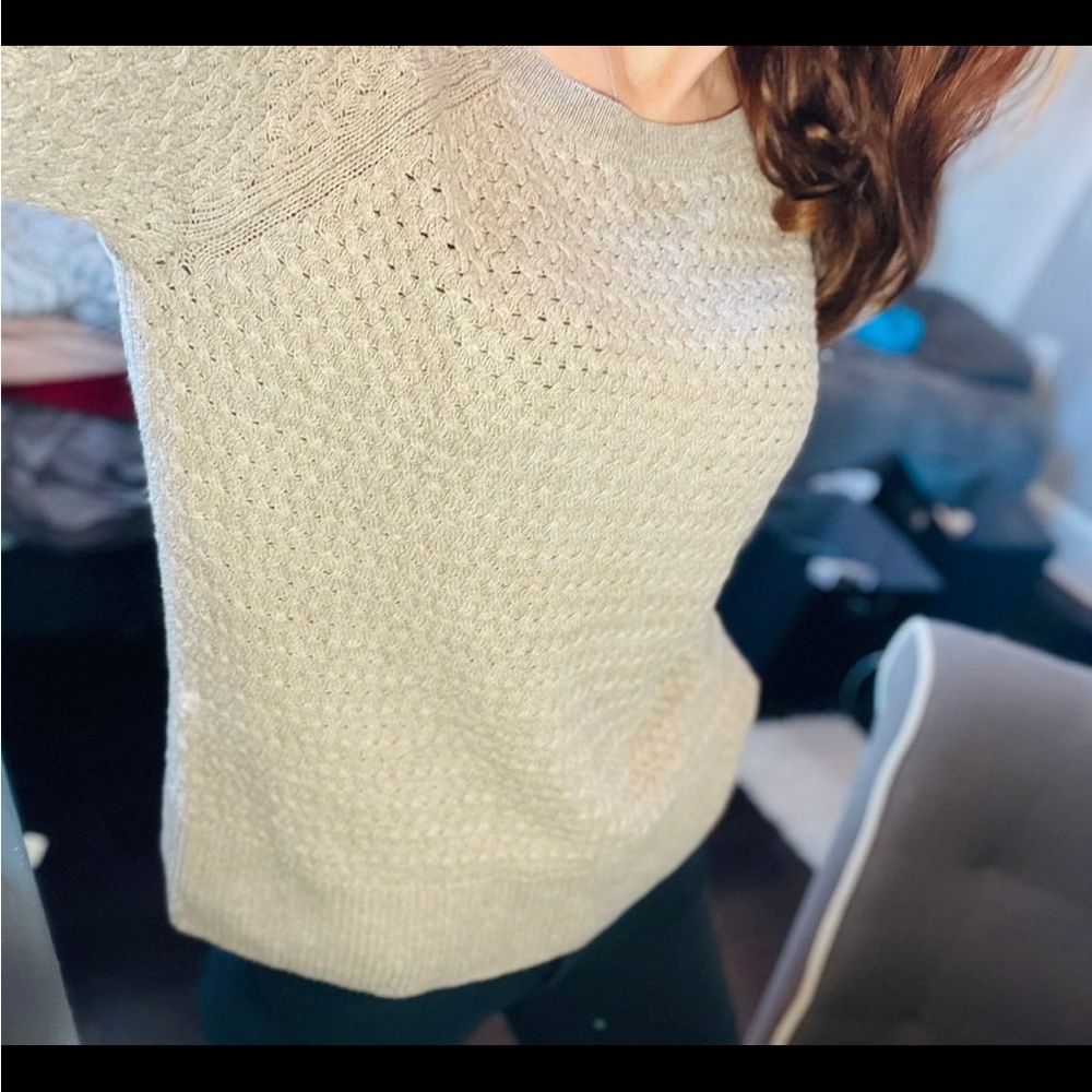 Sweater - Picture 5 of 12